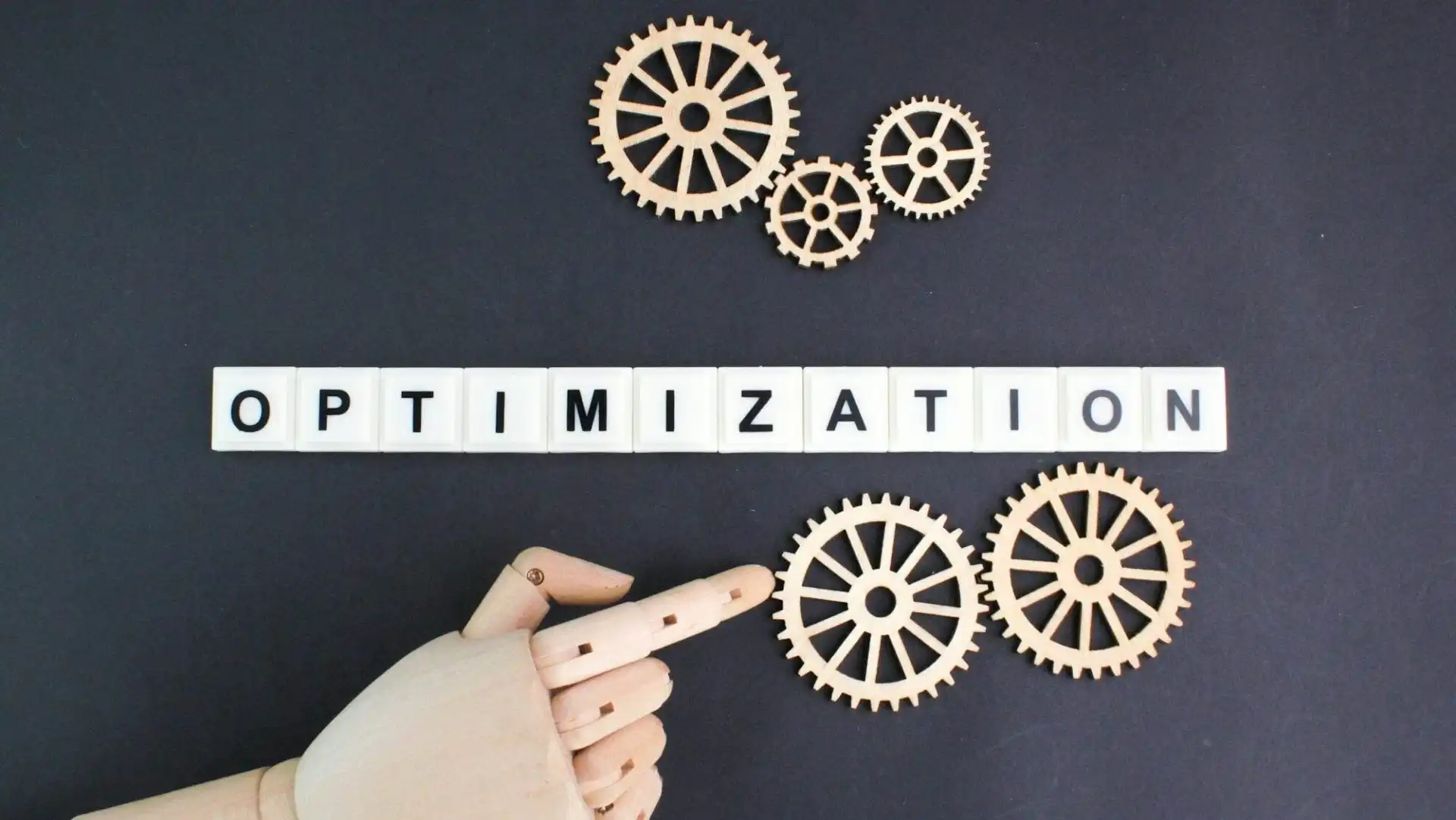 gear teeth with the word Optimization.